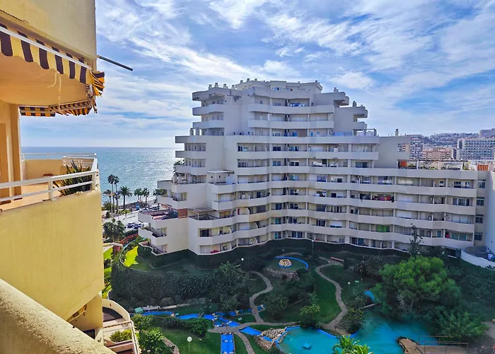 Apartamentos Holidays Benalbeach