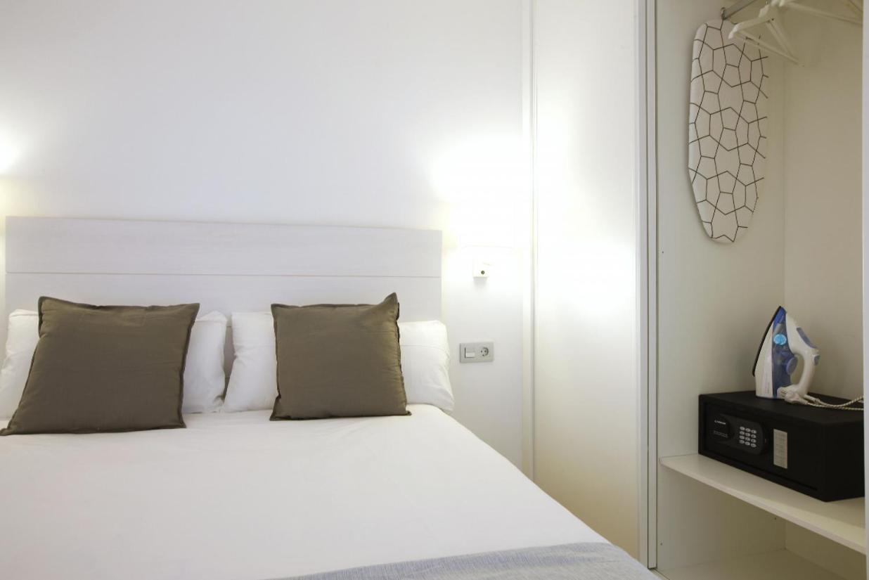 Appartement Holidays Benalbeach *