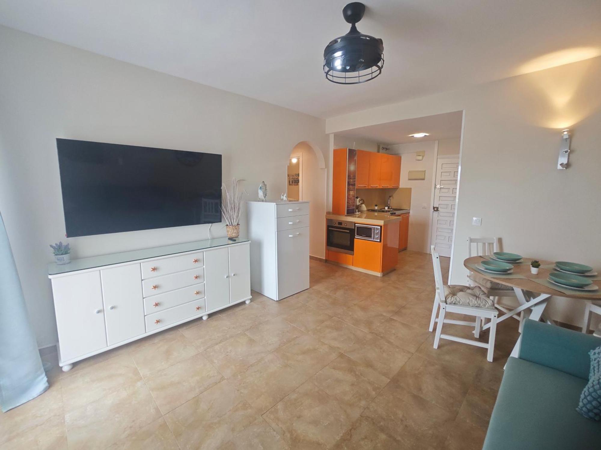 Holidays Benalbeach Appartamento